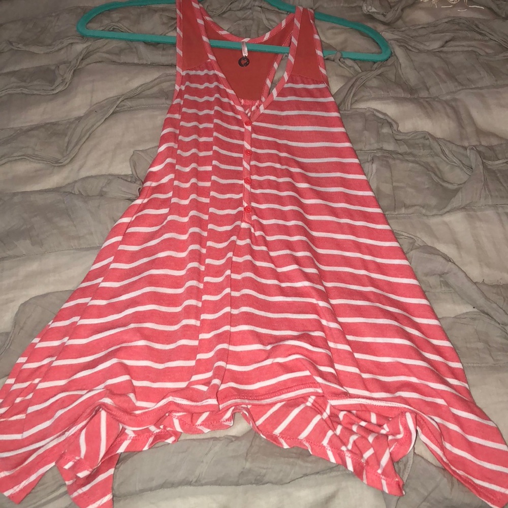 Stripe tank